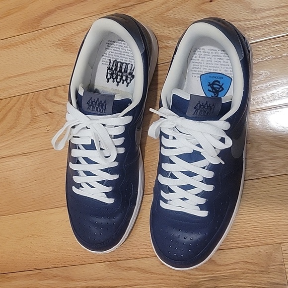 Nike Legend Low (Bfive) - Picture 14 of 16